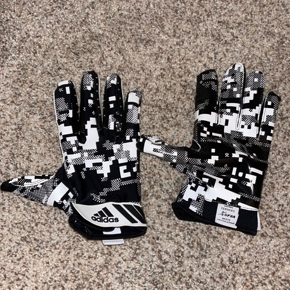 Brand new Adidas black and white youth football gloves